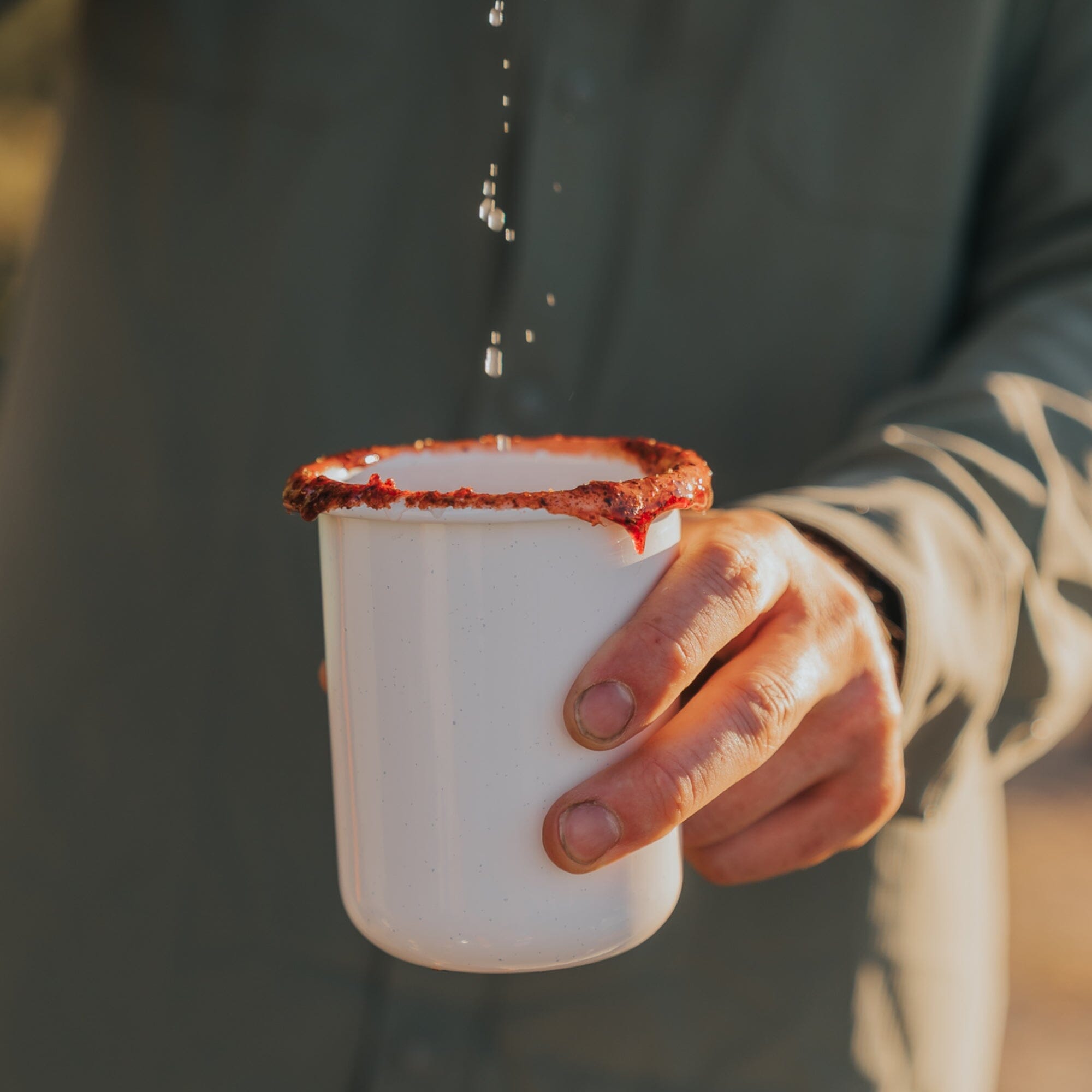 Rolled Enamelware Cup Set