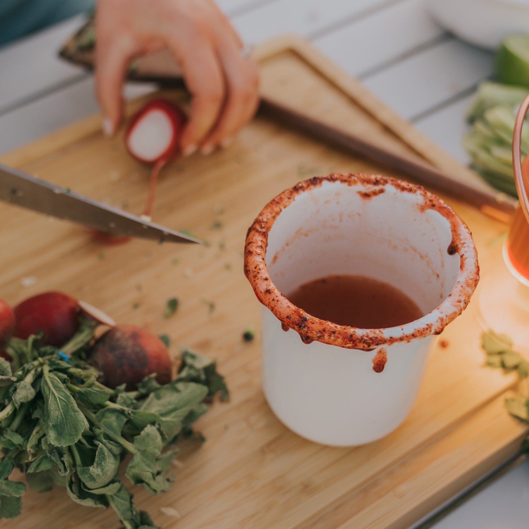 Rolled Enamelware Cup Set