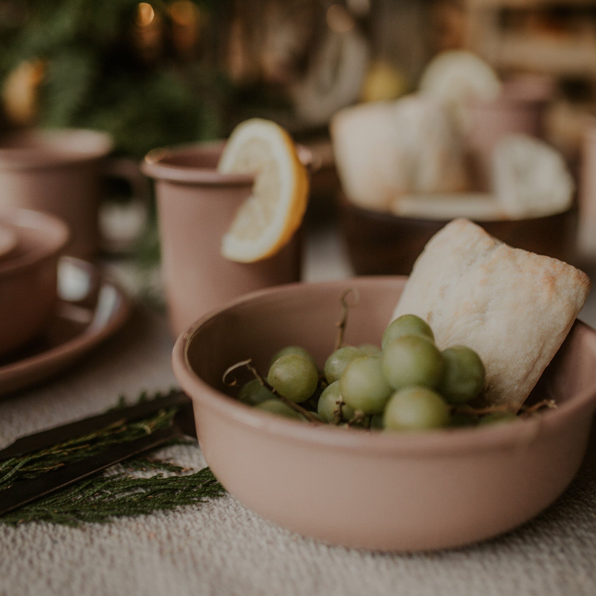 Rolled Enamelware Bowl Set